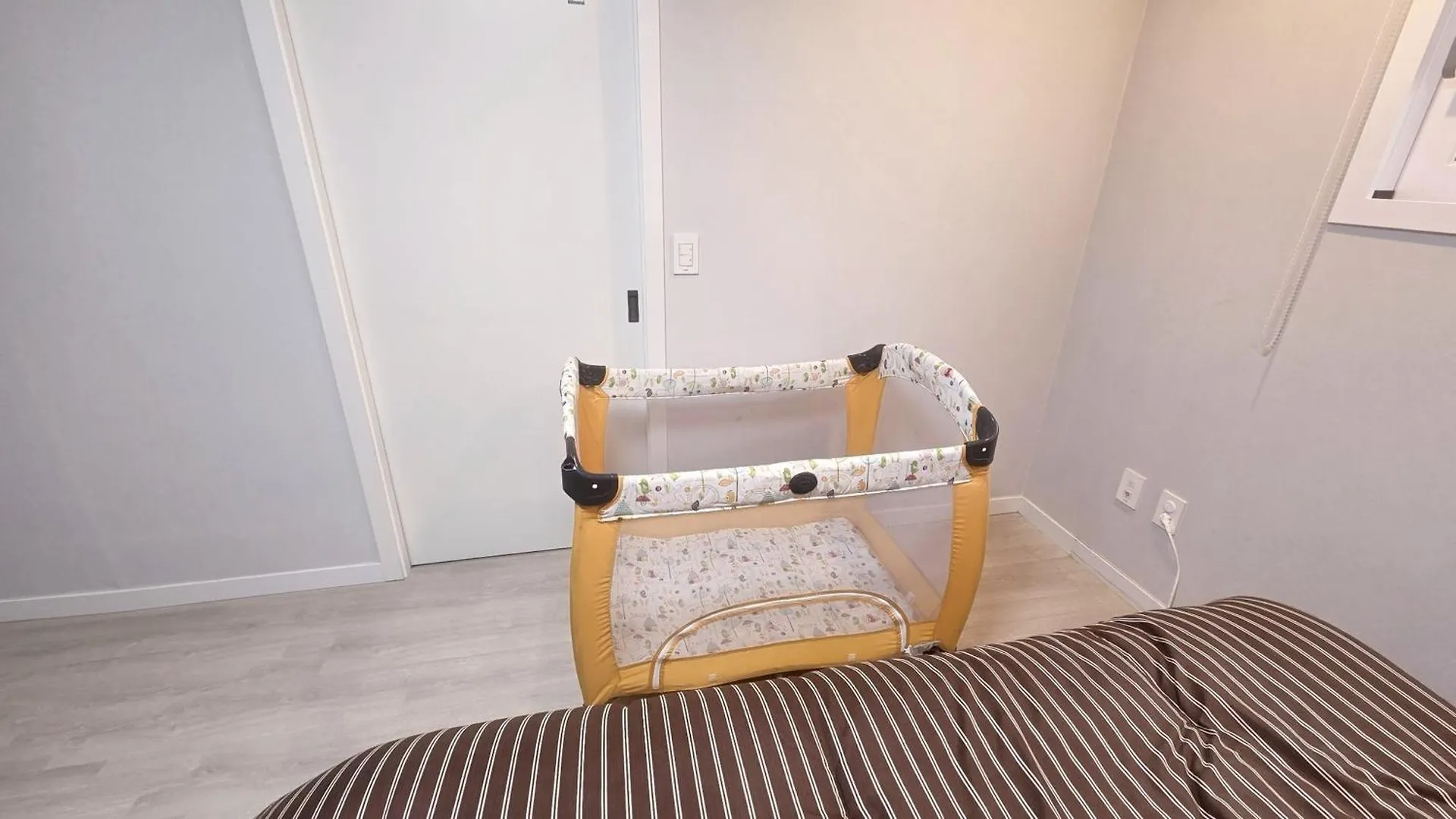 Cheongna Private Entire House, Incheon 빌라