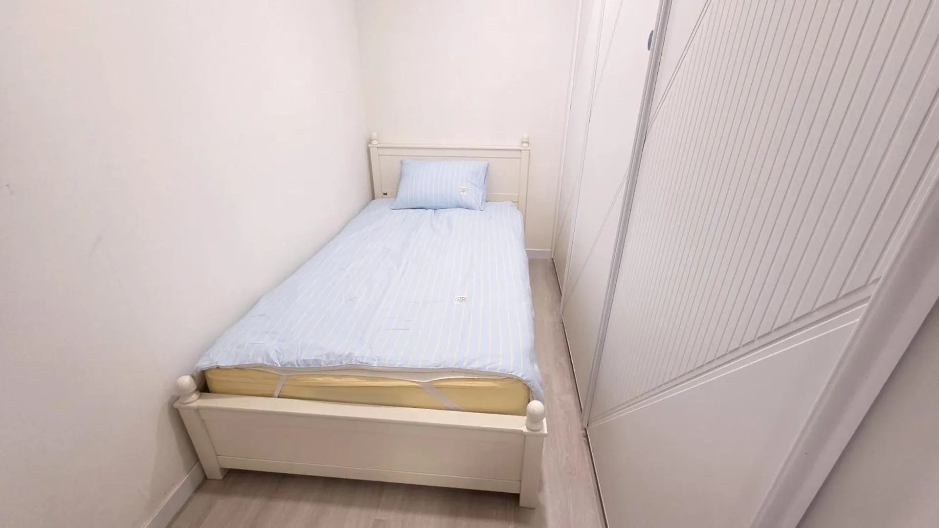 Cheongna Private Entire House, Incheon Villa 0*,